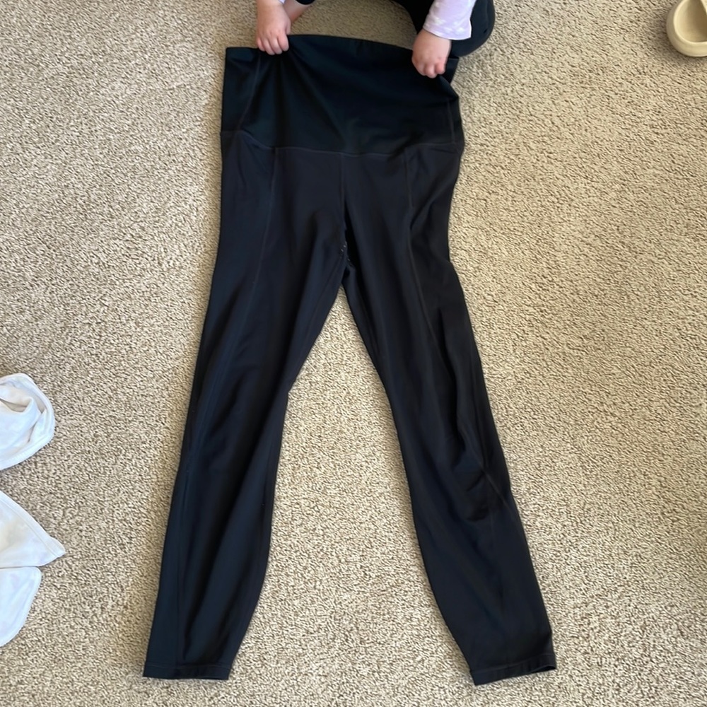 Maternity GapFit Full Panel Full Length Leggings in Sculpt Compression